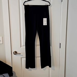 Athleta Delancey Flare sz L